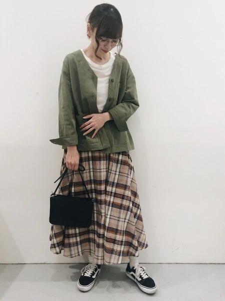 LAKOLEのコーディネートを紹介します。｜Rakuten Fashion(楽天ファッション／旧楽天ブランドアベニュー)1027715