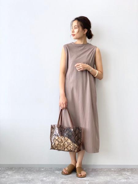 LAKOLEのコーディネートを紹介します。｜Rakuten Fashion(楽天ファッション／旧楽天ブランドアベニュー)1032301