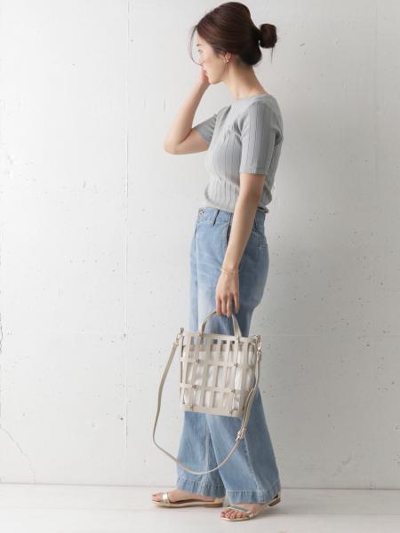 URBAN RESEARCH DOORSのコーディネートを紹介します。｜Rakuten Fashion(楽天ファッション／旧楽天ブランドアベニュー)1034005