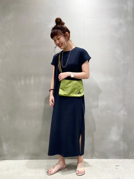 LAKOLEのコーディネートを紹介します。｜Rakuten Fashion(楽天ファッション／旧楽天ブランドアベニュー)1037400