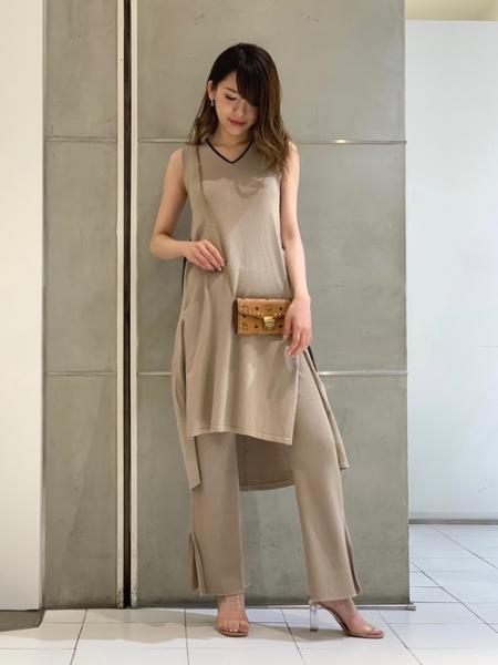 LOVELESSのコーディネートを紹介します。｜Rakuten Fashion(楽天ファッション／旧楽天ブランドアベニュー)1043138