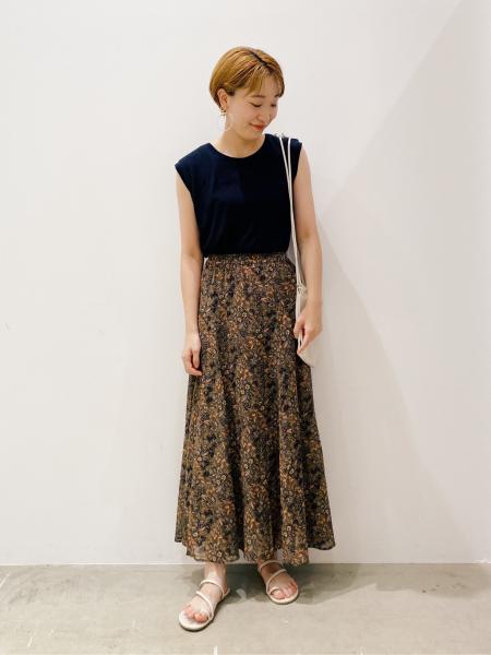 LAKOLEのコーディネートを紹介します。｜Rakuten Fashion(楽天ファッション／旧楽天ブランドアベニュー)1044542