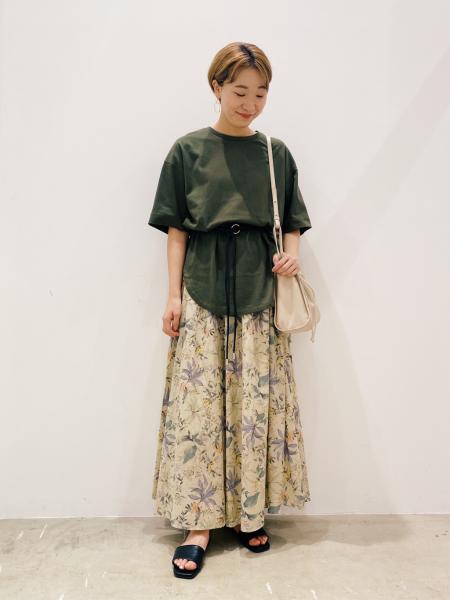 LAKOLEのコーディネートを紹介します。｜Rakuten Fashion(楽天ファッション／旧楽天ブランドアベニュー)1046424