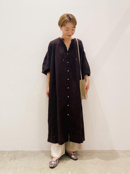 LAKOLEのコーディネートを紹介します。｜Rakuten Fashion(楽天ファッション／旧楽天ブランドアベニュー)1046429