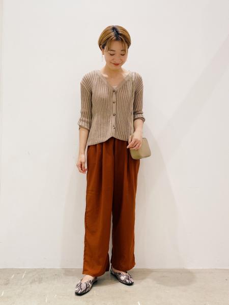 LAKOLEのコーディネートを紹介します。｜Rakuten Fashion(楽天ファッション／旧楽天ブランドアベニュー)1049633