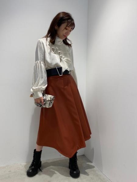 LOVELESSのコーディネートを紹介します。｜Rakuten Fashion(楽天ファッション／旧楽天ブランドアベニュー)1051061
