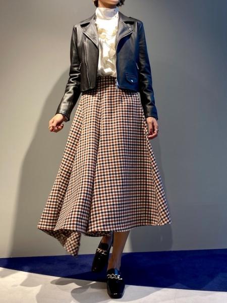 LOVELESSのコーディネートを紹介します。｜Rakuten Fashion(楽天ファッション／旧楽天ブランドアベニュー)1058314