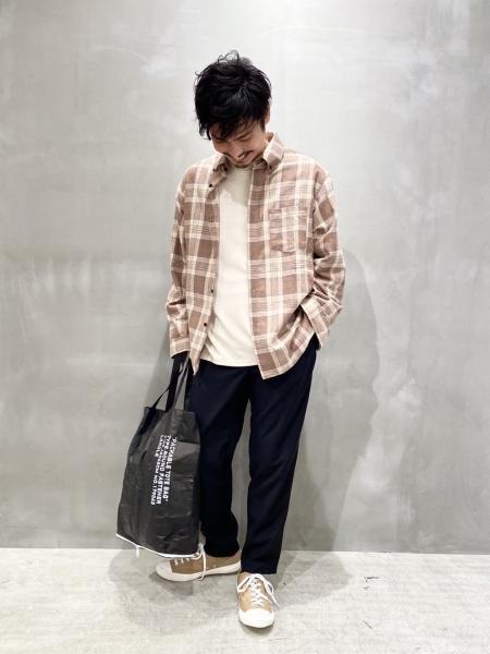 LAKOLEのコーディネートを紹介します。｜Rakuten Fashion(楽天ファッション／旧楽天ブランドアベニュー)1059137