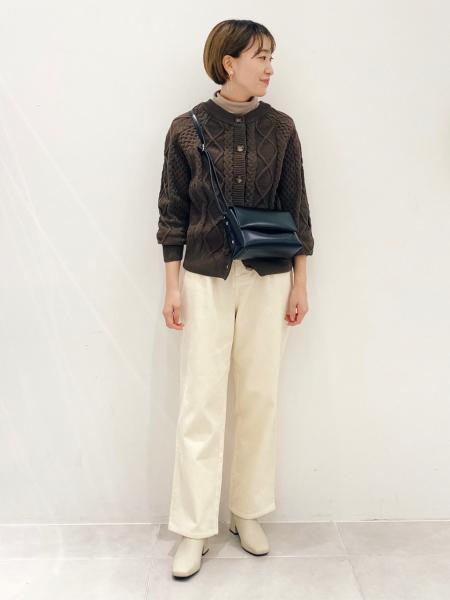 LAKOLEのコーディネートを紹介します。｜Rakuten Fashion(楽天ファッション／旧楽天ブランドアベニュー)1060324