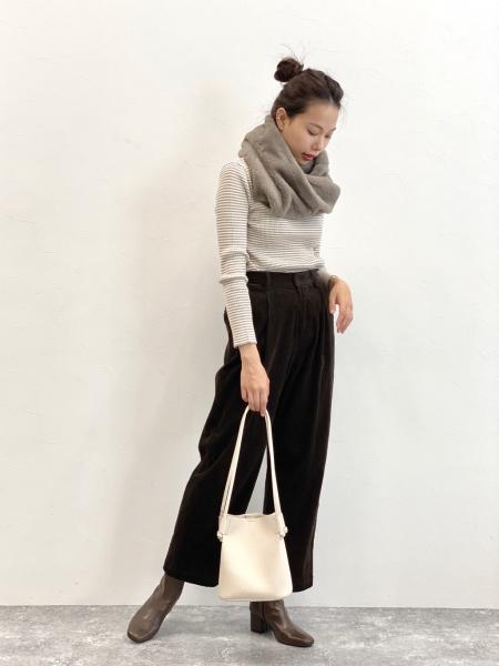 LAKOLEのコーディネートを紹介します。｜Rakuten Fashion(楽天ファッション／旧楽天ブランドアベニュー)1060382