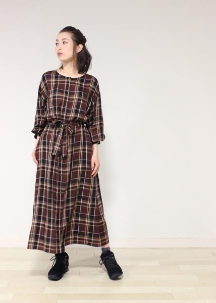 Plein De Vieのpleindevie キュプラウォッシャブルチェックワンピースを使ったコーディネート Rakuten Fashion 楽天ファッション 旧楽天ブランドアベニュー