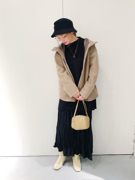 LAKOLEのコーディネートを紹介します。｜Rakuten Fashion(楽天ファッション／旧楽天ブランドアベニュー)1064671