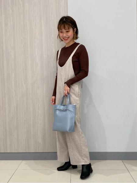 LAKOLEのコーディネートを紹介します。｜Rakuten Fashion(楽天ファッション／旧楽天ブランドアベニュー)1066526