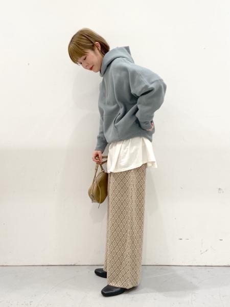 LAKOLEのコーディネートを紹介します。｜Rakuten Fashion(楽天ファッション／旧楽天ブランドアベニュー)1071536