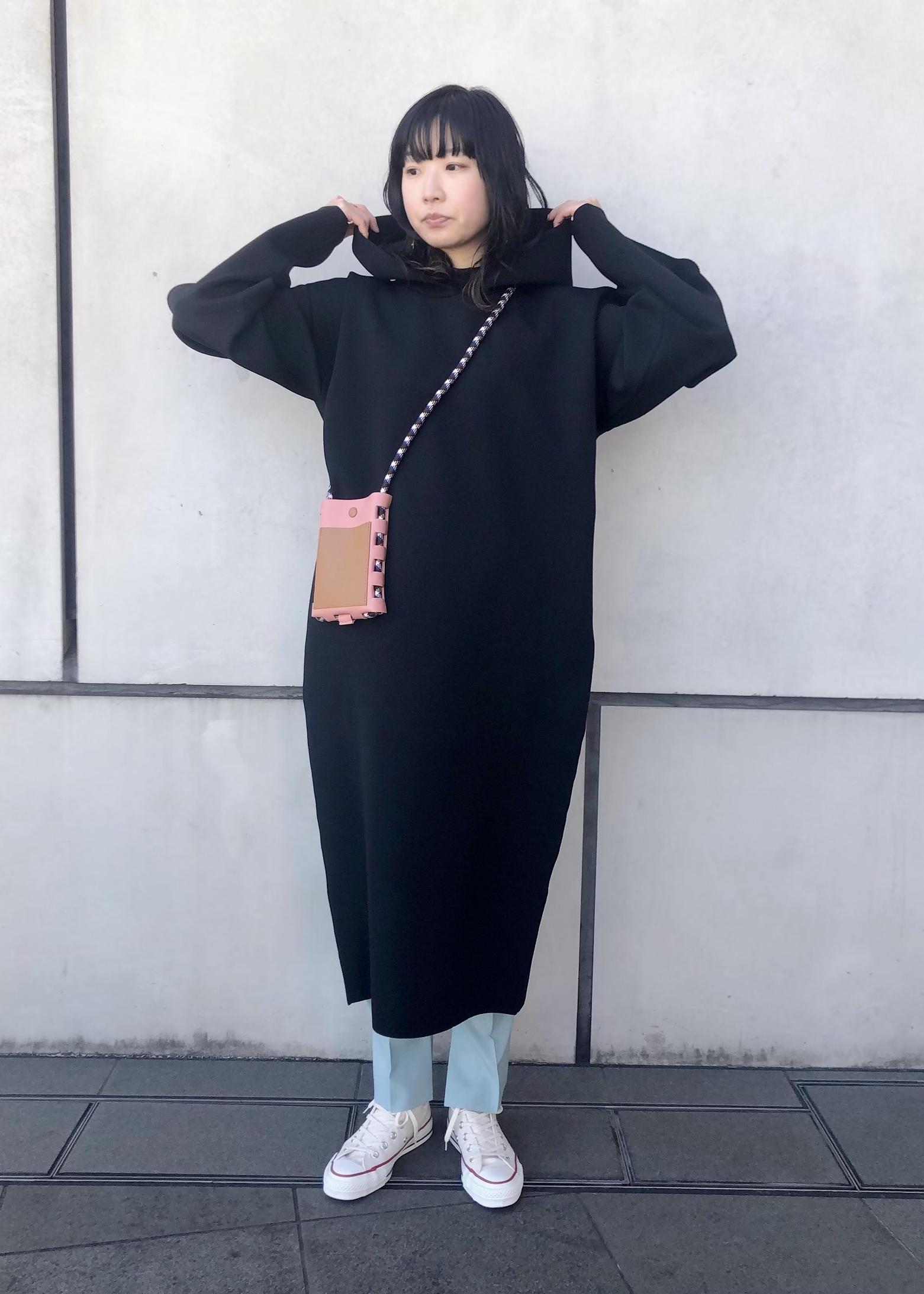 Adam Et Rope のフォルムワンピースパーカーを使ったコーディネート Rakuten Fashion 楽天ファッション 旧楽天ブランドアベニュー 105