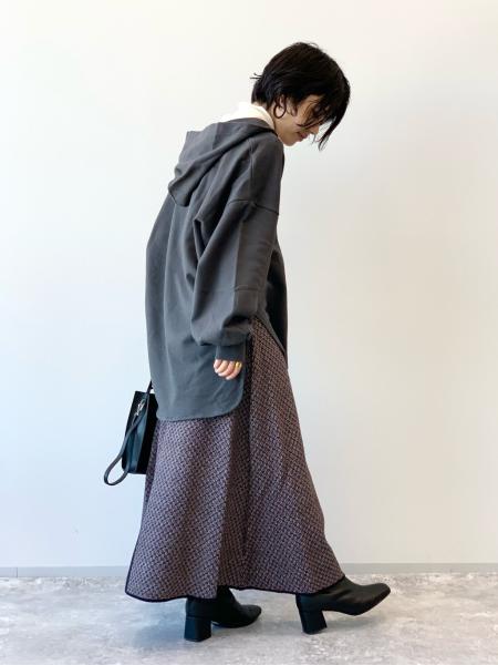 LAKOLEのコーディネートを紹介します。｜Rakuten Fashion(楽天ファッション／旧楽天ブランドアベニュー)1092532