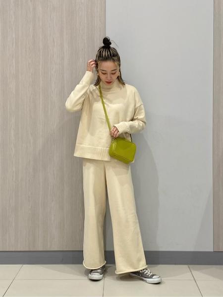 LAKOLEのコーディネートを紹介します。｜Rakuten Fashion(楽天ファッション／旧楽天ブランドアベニュー)1096399