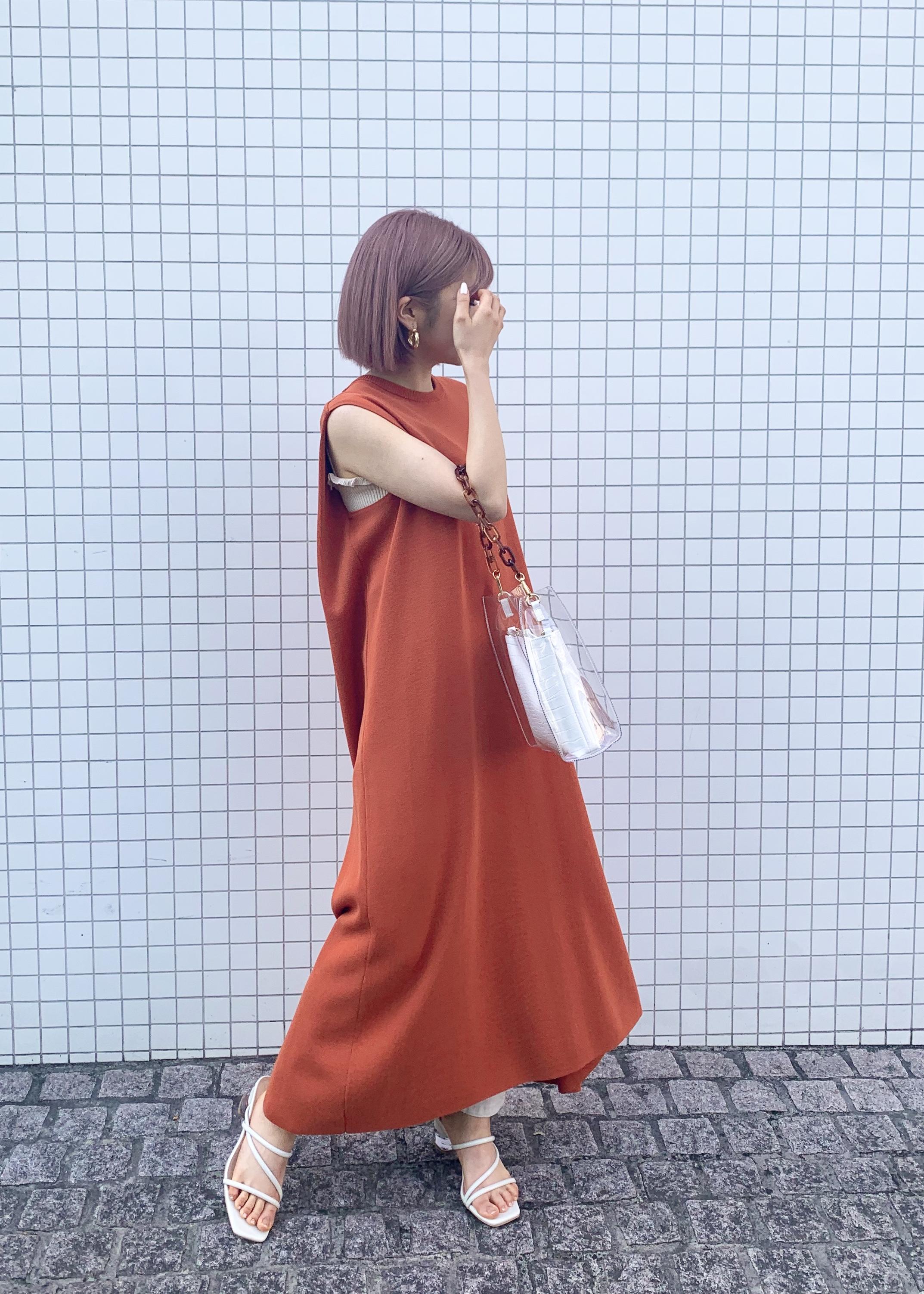 Visのバックメタル釦肩タックaラインニットワンピースを使ったコーディネート Rakuten Fashion 楽天ファッション 旧楽天 ブランドアベニュー
