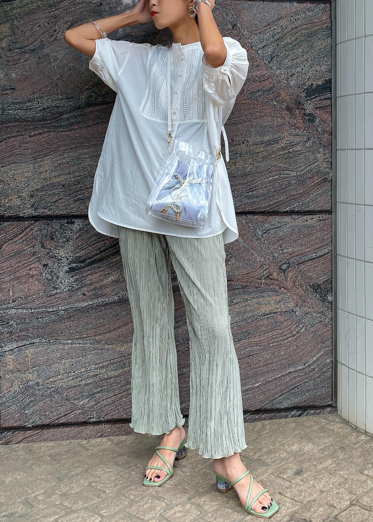 Visの Vis A Vis ピンタック レースで主役級 コットンチュニックを使ったコーディネート Rakuten Fashion 楽天ファッション 旧楽天ブランドアベニュー