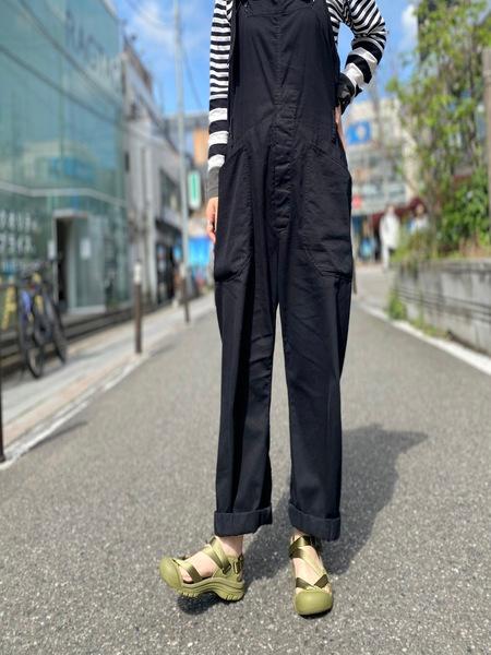 KEENのコーディネートを紹介します。｜Rakuten Fashion(楽天ファッション／旧楽天ブランドアベニュー)1109987