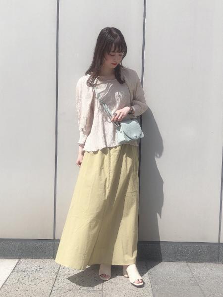 Earth Music Ecologyのバックリボンシャーリングブラウスを使ったコーディネート Rakuten Fashion 楽天ファッション 旧楽天ブランドアベニュー