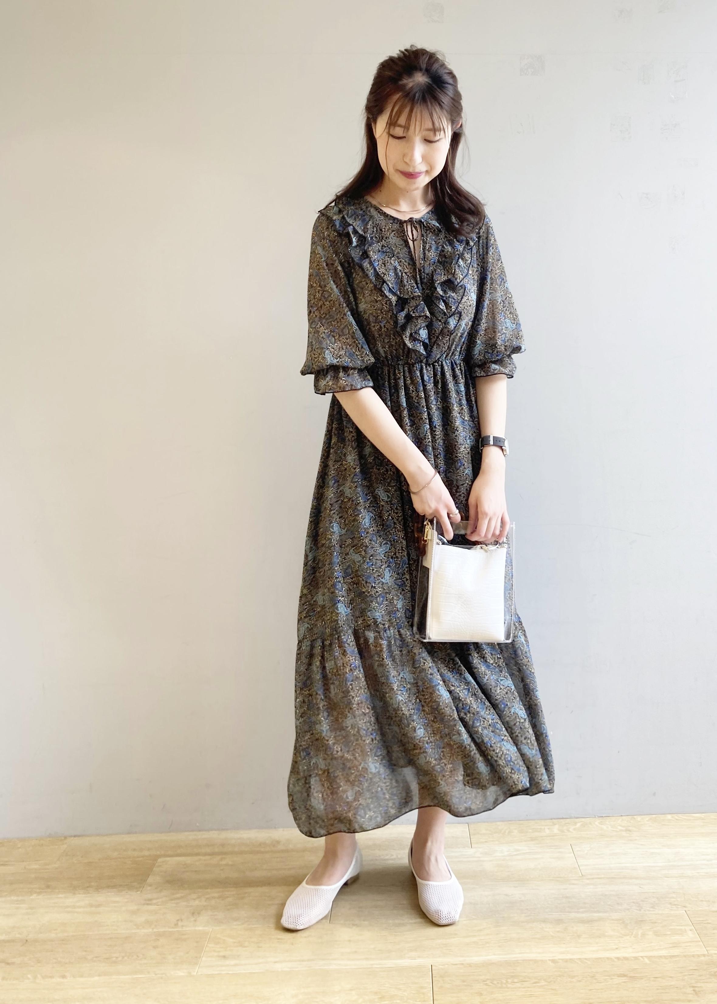 Visのフロントフリルペイズリー柄ワンピースを使ったコーディネート Rakuten Fashion 楽天ファッション 旧楽天ブランドアベニュー