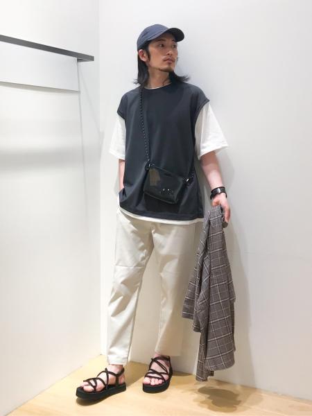 LAKOLEのコーディネートを紹介します。｜Rakuten Fashion(楽天ファッション／旧楽天ブランドアベニュー)1144926