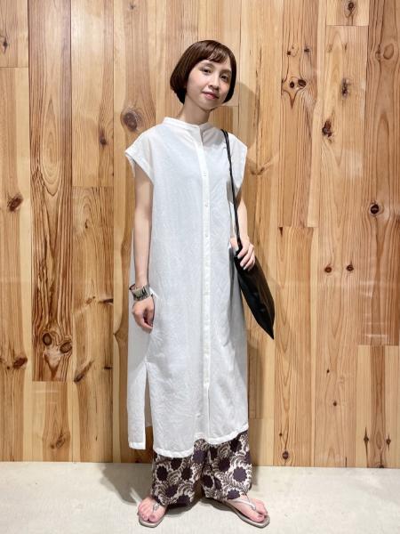 LAKOLEのコーディネートを紹介します。｜Rakuten Fashion(楽天ファッション／旧楽天ブランドアベニュー)1144934