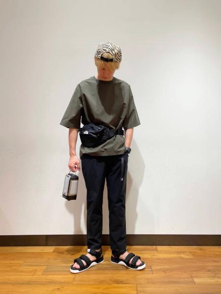 URBAN RESEARCHのコーディネートを紹介します。｜Rakuten Fashion(楽天ファッション／旧楽天ブランドアベニュー)1155389