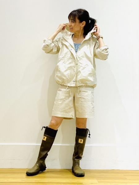 GAPの(W)クロップド アノラックジャケットを使ったコーディネートを紹介します。｜Rakuten Fashion(楽天ファッション／旧楽天ブランドアベニュー)1160994