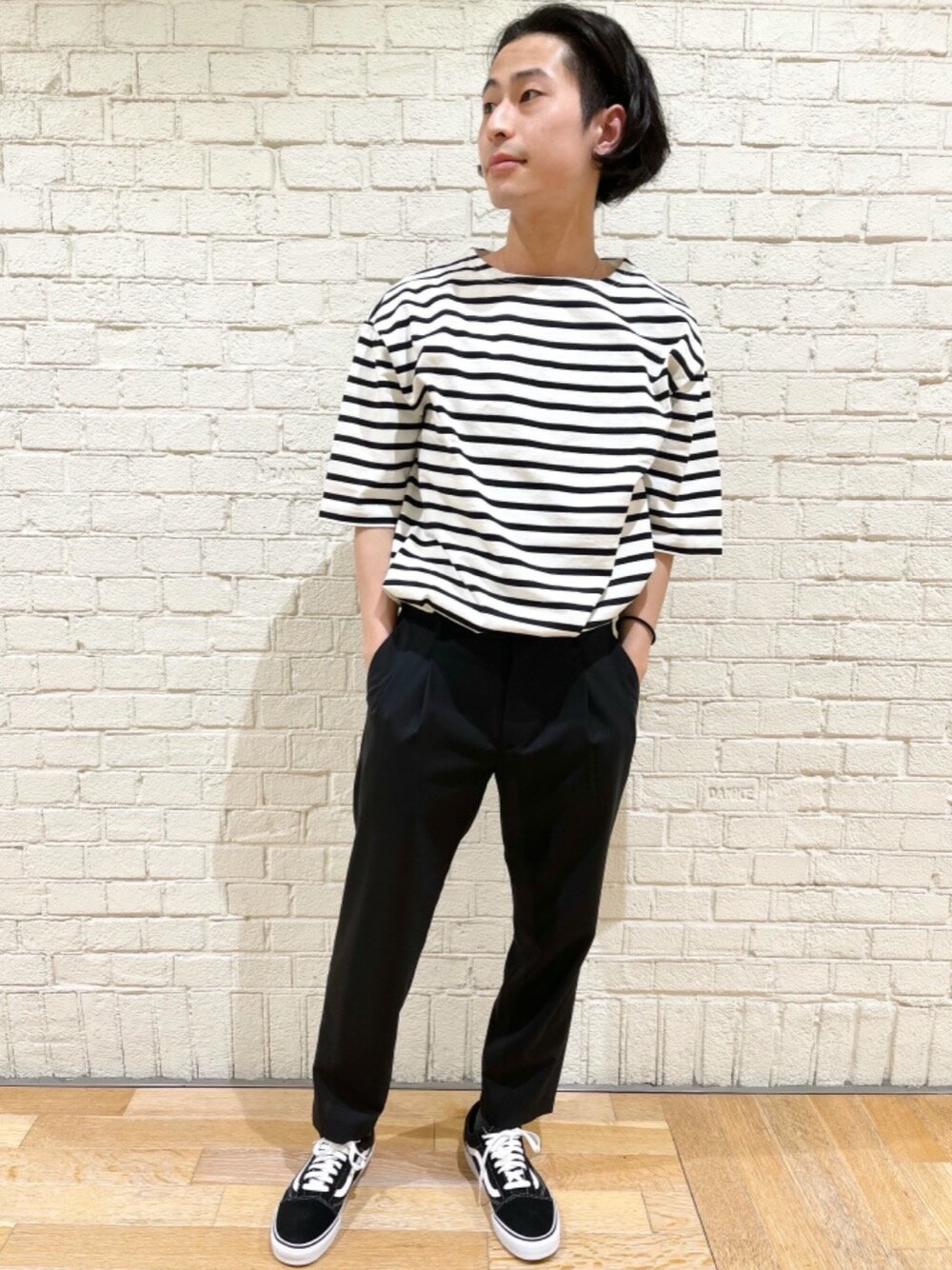 United Arrows Green Label Relaxingの バンズ Vans Old Skool オールドスクール スニーカーを使ったコーディネート Rakuten Fashion 楽天ファッション 旧楽天ブランドアベニュー