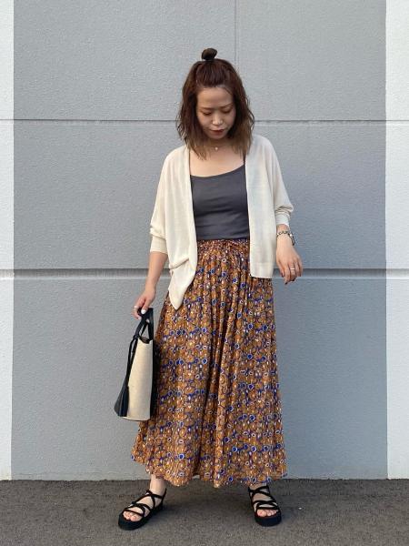 LAKOLEのコーディネートを紹介します。｜Rakuten Fashion(楽天ファッション／旧楽天ブランドアベニュー)1176409