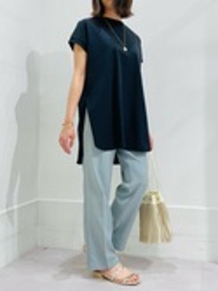 GeeRAの綿100%フレンチスリーブチュニックTシャツを使ったコーディネートを紹介します。｜Rakuten Fashion(楽天ファッション／旧楽天ブランドアベニュー)1178007