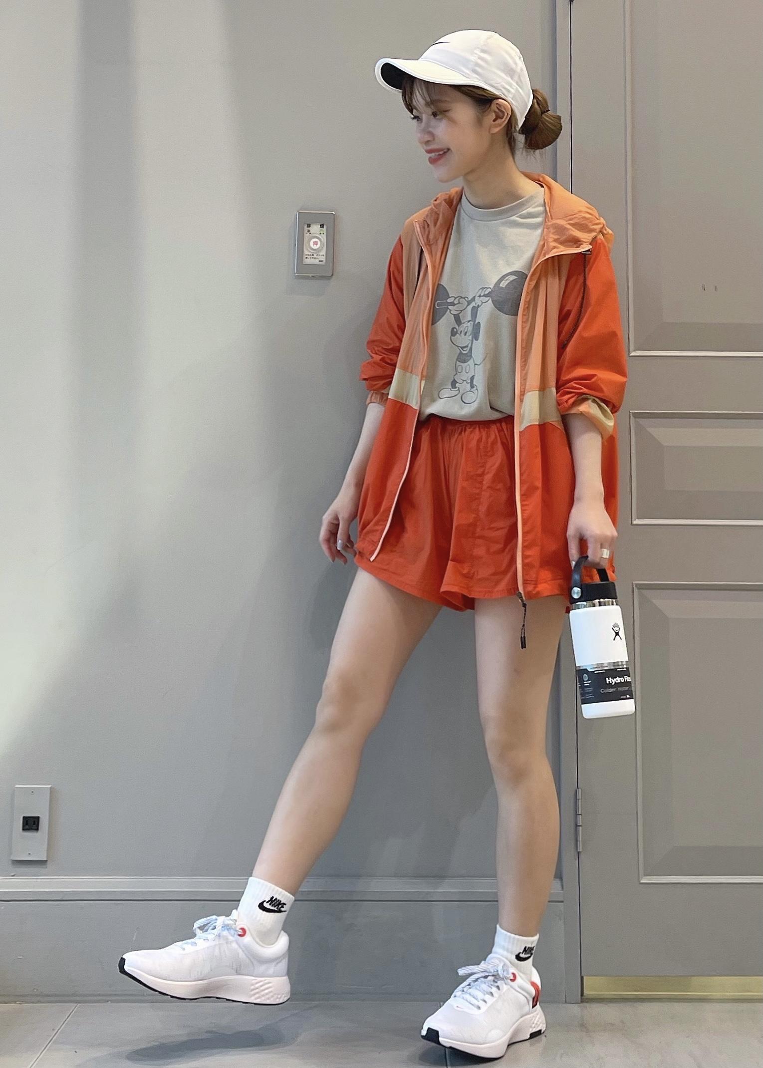 NERGYの配色ランニングショートパンツを使ったコーディネートを紹介します。｜Rakuten Fashion(楽天ファッション／旧楽天ブランドアベニュー)1198153