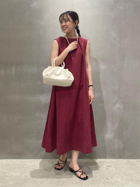 LAKOLEのコーディネートを紹介します。｜Rakuten Fashion(楽天ファッション／旧楽天ブランドアベニュー)1185083