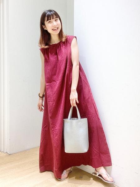 LAKOLEのコーディネートを紹介します。｜Rakuten Fashion(楽天ファッション／旧楽天ブランドアベニュー)1189626