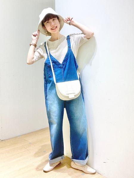 LAKOLEのコーディネートを紹介します。｜Rakuten Fashion(楽天ファッション／旧楽天ブランドアベニュー)1204373