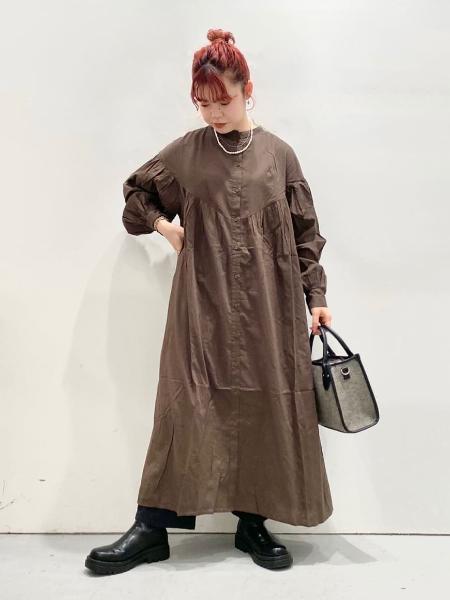 LAKOLEのコーディネートを紹介します。｜Rakuten Fashion(楽天ファッション／旧楽天ブランドアベニュー)1214965