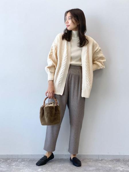 LAKOLEのコーディネートを紹介します。｜Rakuten Fashion(楽天ファッション／旧楽天ブランドアベニュー)1241149