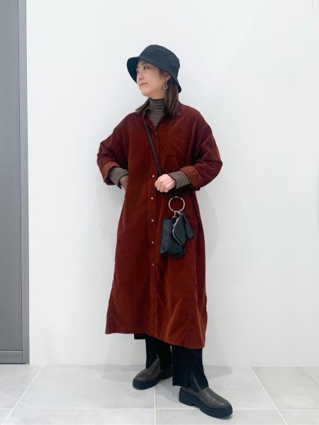 LAKOLEのツイルバケットハットを使ったコーディネートを紹介します。｜Rakuten Fashion(楽天ファッション／旧楽天ブランドアベニュー)1241993