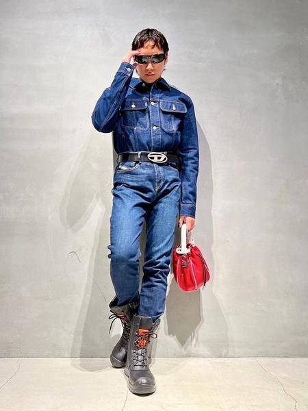 DIESELのユニセックス ベルト B-1DRを使ったコーディネート DIESELのユニセックス ベルト B-1DRを使ったコーディネート
