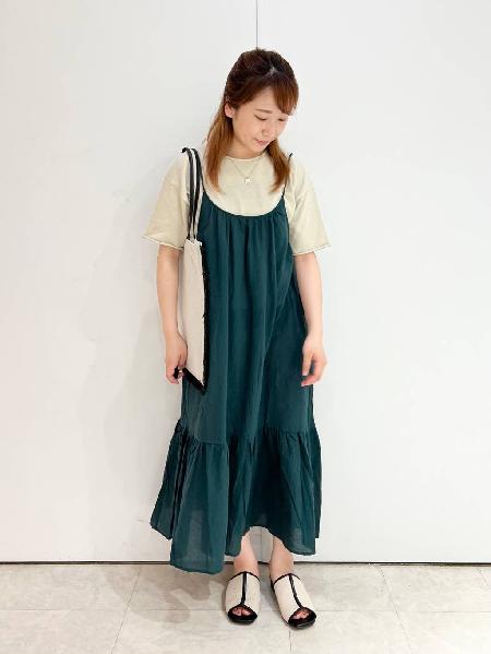 LAKOLEのコーディネートを紹介します。｜Rakuten Fashion(楽天ファッション／旧楽天ブランドアベニュー)1325745