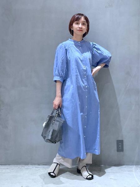 LAKOLEのメッシュバッグ(S)を使ったコーディネートを紹介します。｜Rakuten Fashion(楽天ファッション／旧楽天ブランドアベニュー)1326522