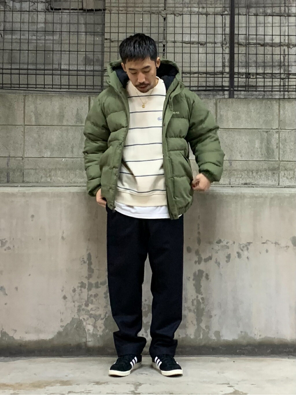 WISMのコーディネートを紹介します。｜Rakuten Fashion(楽天ファッション／旧楽天ブランドアベニュー)1352179