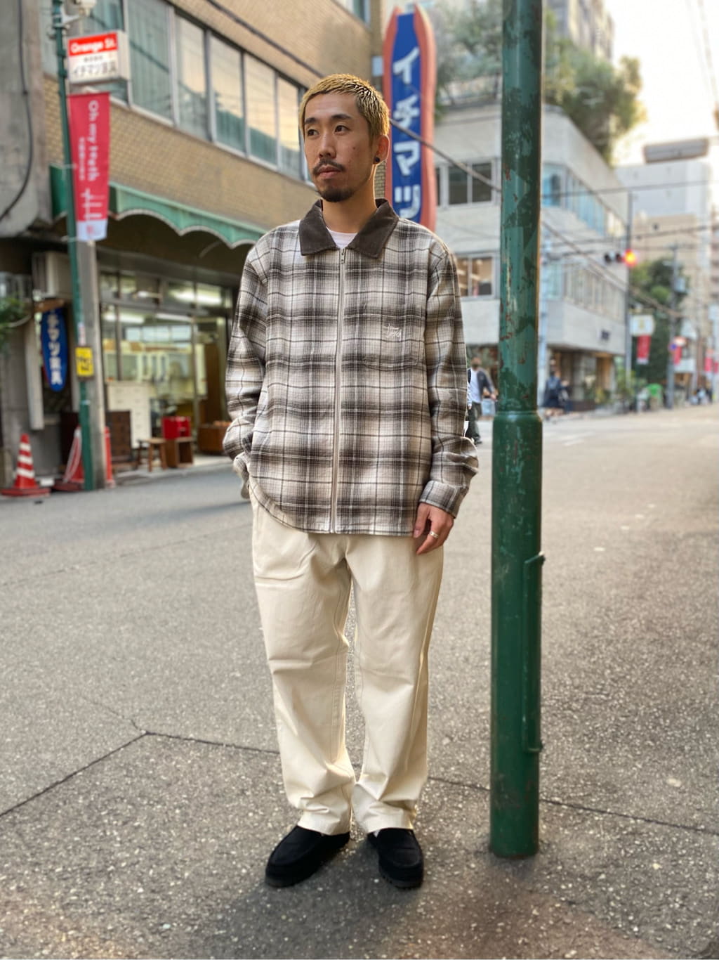 WISMのコーディネートを紹介します。｜Rakuten Fashion(楽天ファッション／旧楽天ブランドアベニュー)1352340