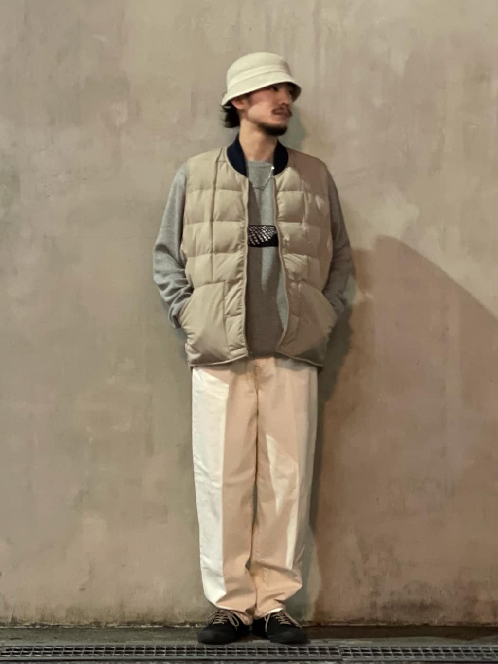 WISMのコーディネートを紹介します。｜Rakuten Fashion(楽天ファッション／旧楽天ブランドアベニュー)1359720
