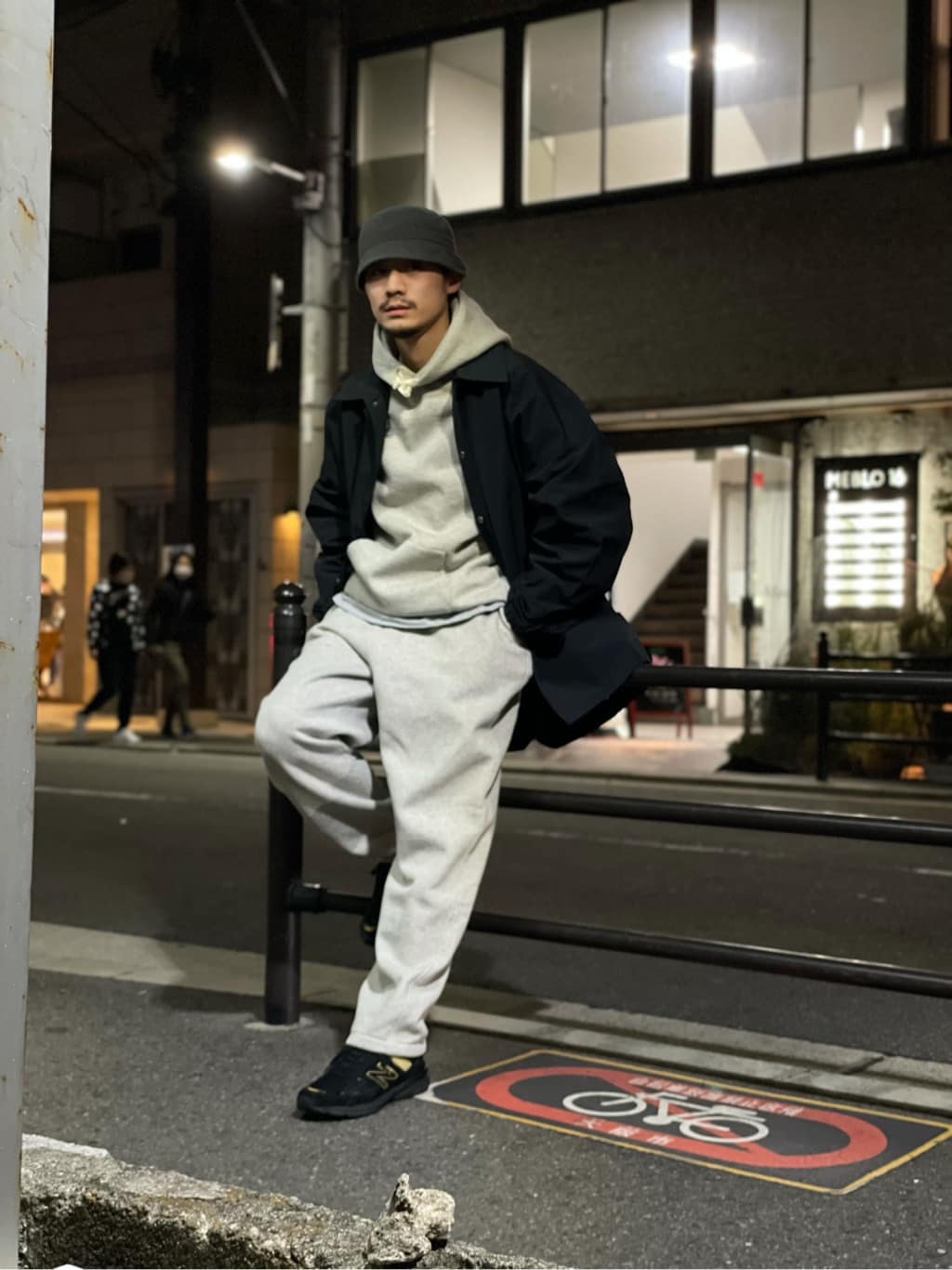 WISMのコーディネートを紹介します。｜Rakuten Fashion(楽天ファッション／旧楽天ブランドアベニュー)1359735