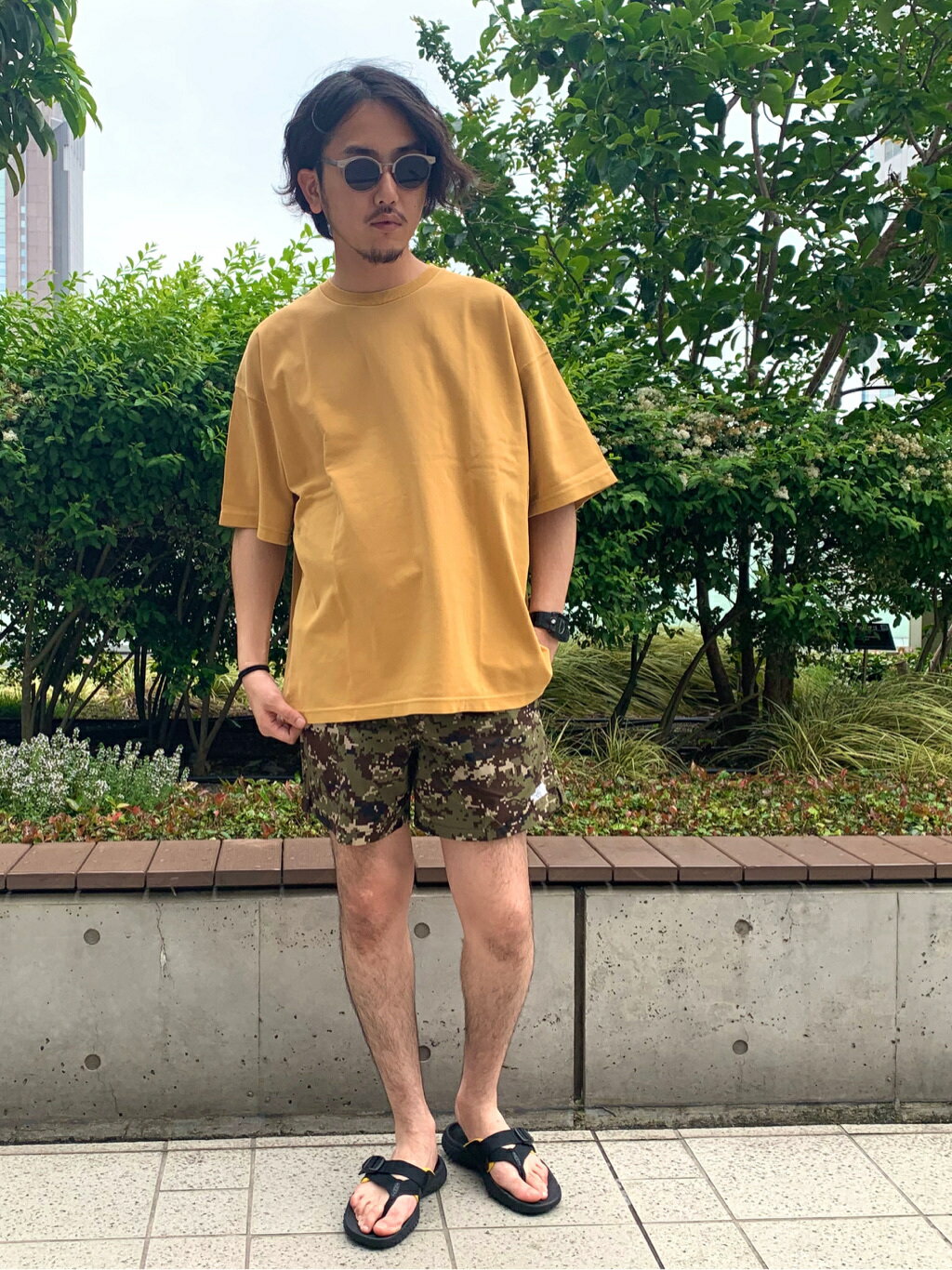 417 EDIFICEのコーディネートを紹介します。｜Rakuten Fashion(楽天ファッション／旧楽天ブランドアベニュー)1390041