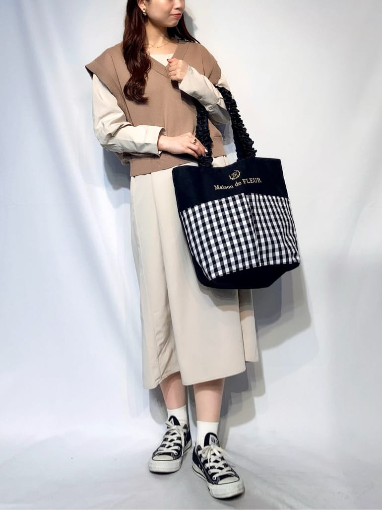 Maison de FLEURのコーディネートを紹介します。｜Rakuten Fashion(楽天ファッション／旧楽天ブランドアベニュー)1396747
