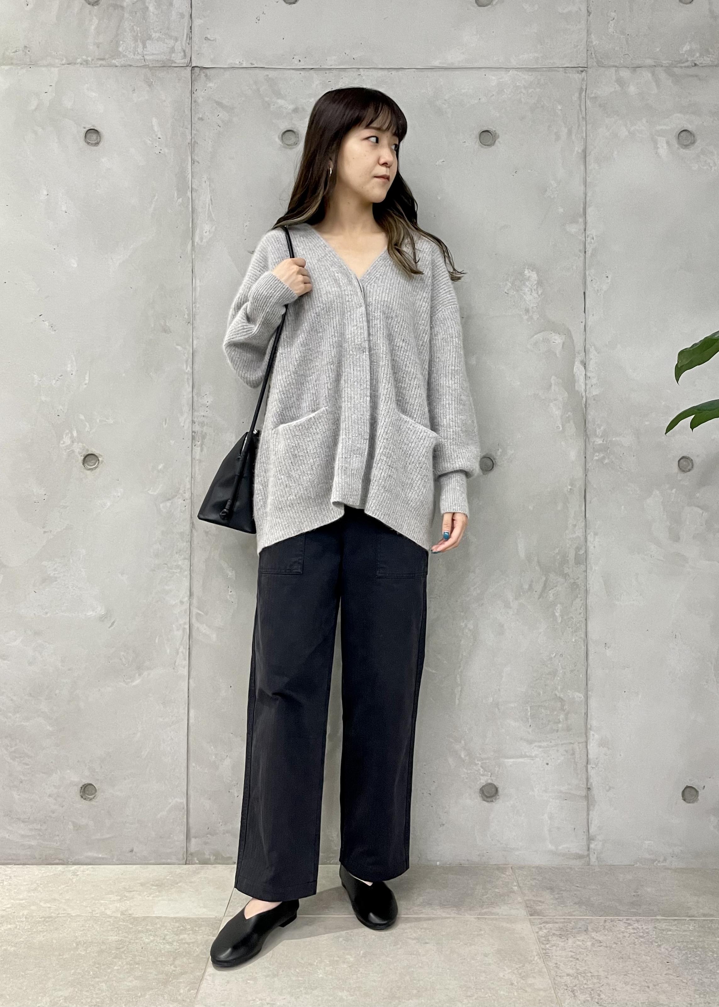 SALON adam et rope'のフォックスウール片畦ニットカーディガンを使ったコーディネート | Rakuten  Fashion(楽天ファッション／旧楽天ブランドアベニュー)1483072